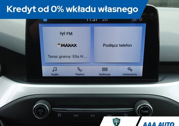 Ford Focus cena 70000 przebieg: 33993, rok produkcji 2019 z Nałęczów małe 172